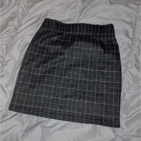 Mini bodycon straight for grey plaid skirt xs - Picture 2 of 3